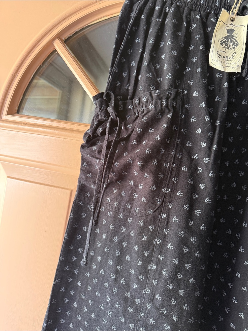 easel Black Printed Elastic-Waist Maxi pants with Side Drawstring Pockets-bottom - Picture 2 of 7